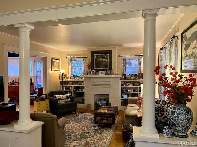 614 E 16th Street, Alton, IL 62002