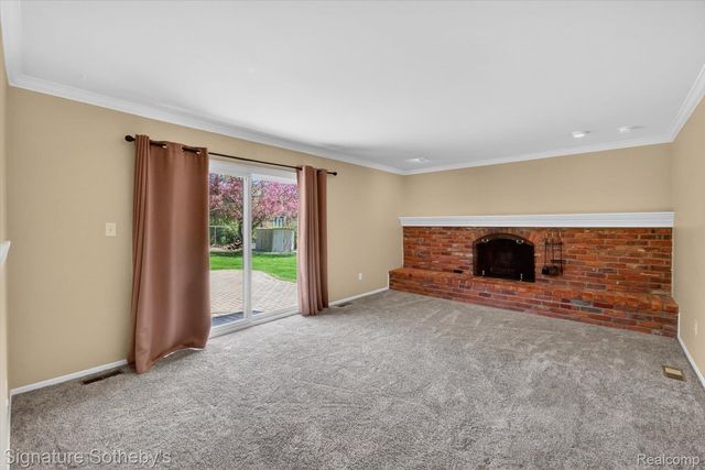 4284 Cherrywood Drive, Troy, MI 48098