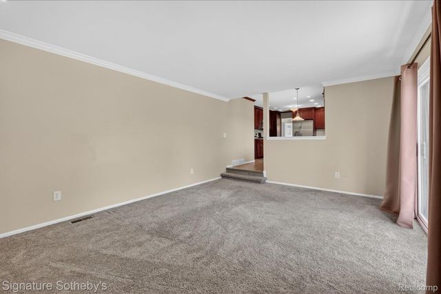 4284 Cherrywood Drive, Troy, MI 48098