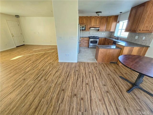 29422 125th East, Pearblossom, CA 93553