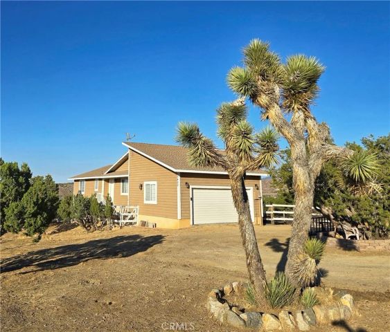 29422 125th East, Pearblossom, CA 93553