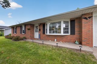 1605 COLONIAL CT, Columbia, MO 65202