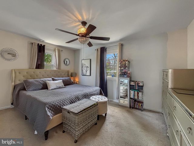 86 IRIS ST, Browns Mills, NJ 08015