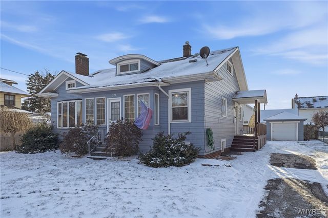 29 Grove Avenue, Lockport City, NY 14094