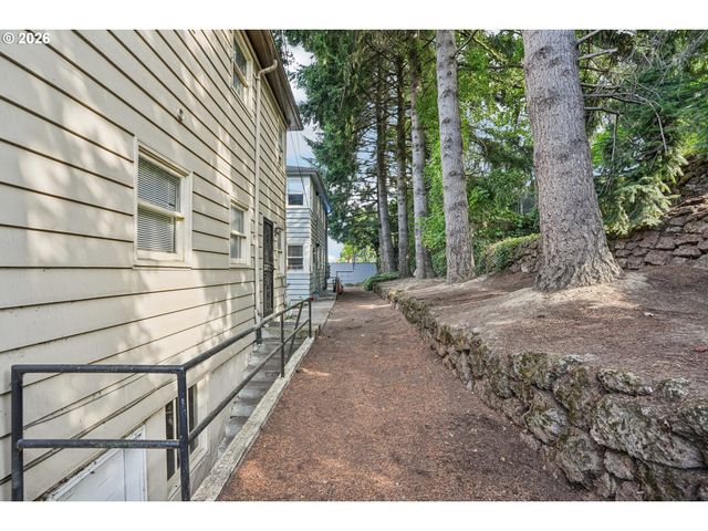 2850 Se 50TH Ave, Portland, OR 97206