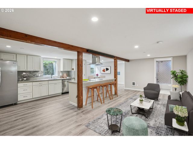 2850 Se 50TH Ave, Portland, OR 97206