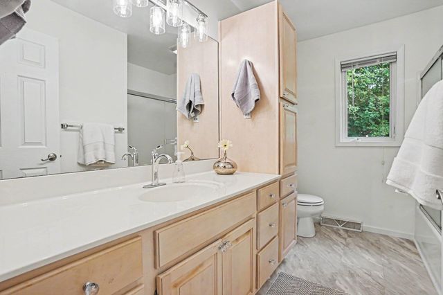 760 Brookridge Drive, Norton Shores, MI 49441