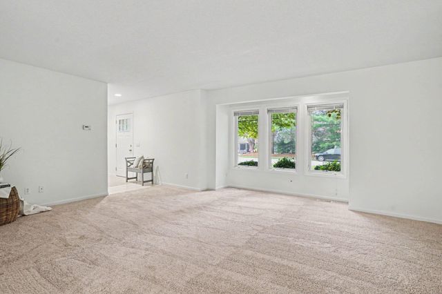 760 Brookridge Drive, Norton Shores, MI 49441