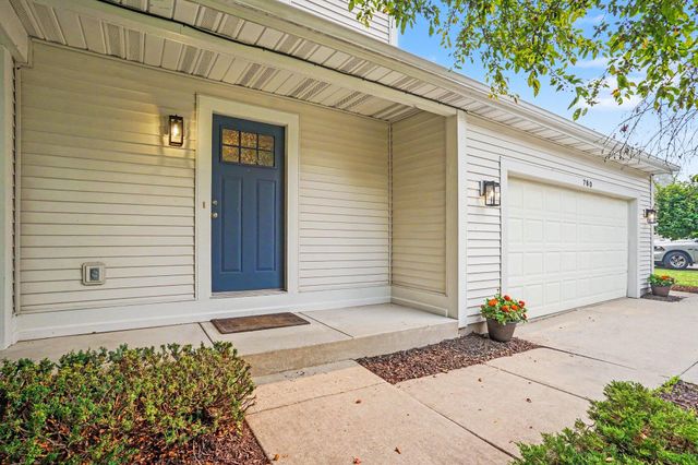 760 Brookridge Drive, Norton Shores, MI 49441