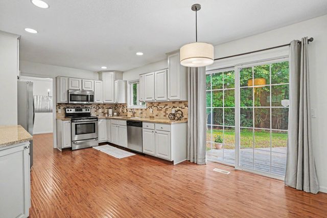 760 Brookridge Drive, Norton Shores, MI 49441