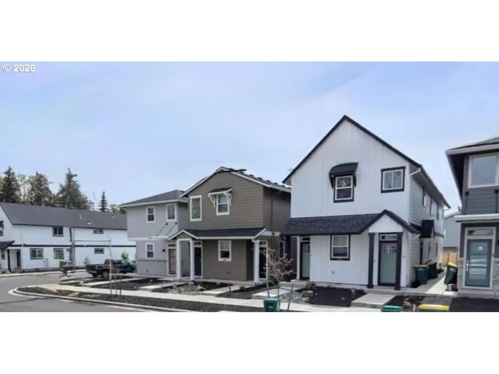 1342 PACIFIC Ave, Forest Grove, OR 97116