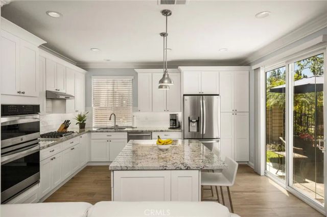 2564 NEWMAN Avenue, Tustin, CA 92782