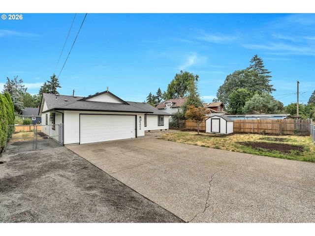6404 Se CARLTON St, Portland, OR 97206