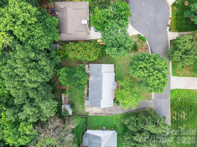 11833 Post Ridge Court, Charlotte, NC 28226