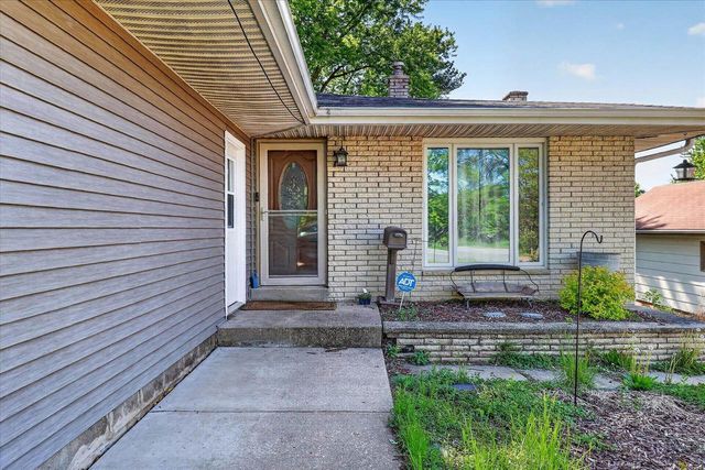 1308 Beloit Avenue, Janesville, WI 53546