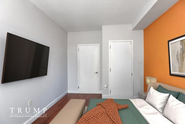 249 E 118th St Apt 2D, New York City, NY 10035