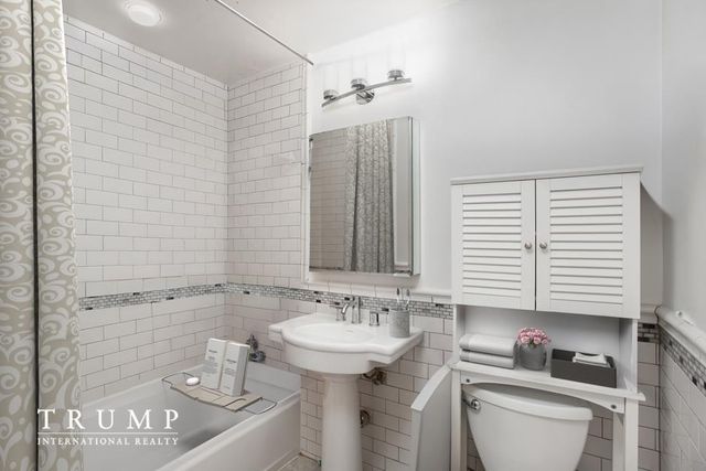 249 E 118th St Apt 2D, New York City, NY 10035