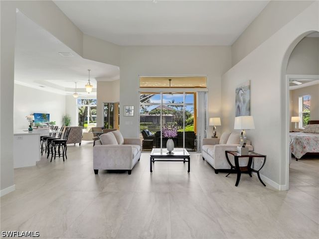 8845 Lely Island CIR, Naples, FL 34113