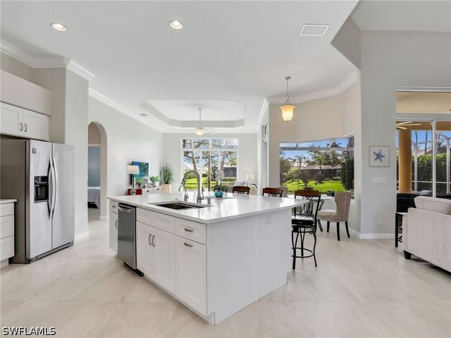 8845 Lely Island CIR, Naples, FL 34113