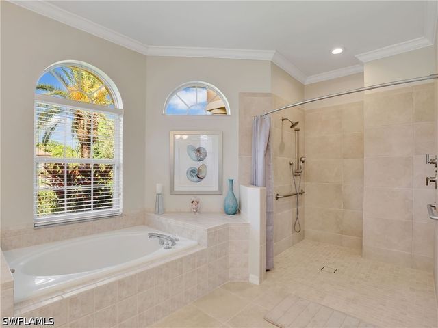 8845 Lely Island CIR, Naples, FL 34113