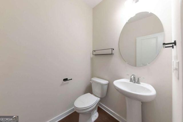 2130 Holtz Lane, Atlanta, GA 30318