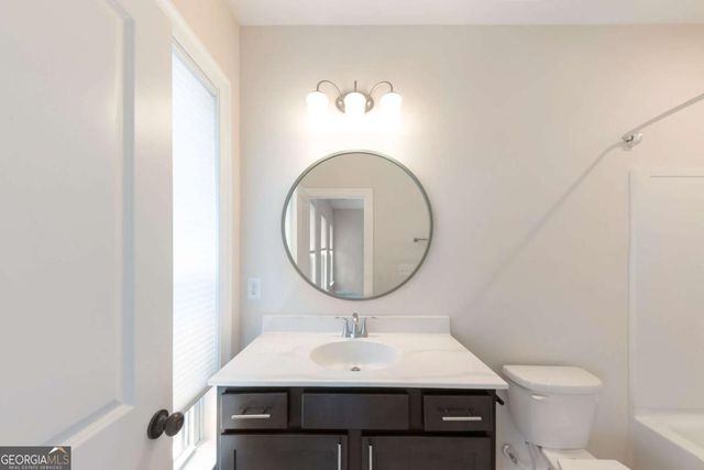 2130 Holtz Lane, Atlanta, GA 30318