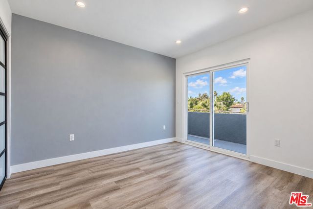 6350 Willoughby Avenue 11, Los Angeles, CA 90038