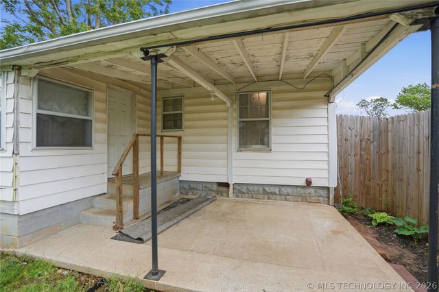 1008 N Cleveland Avenue, Sand Springs, OK 74063