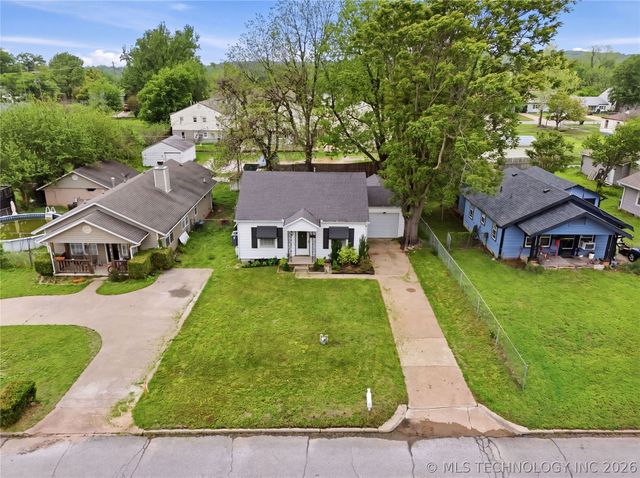 1008 N Cleveland Avenue, Sand Springs, OK 74063
