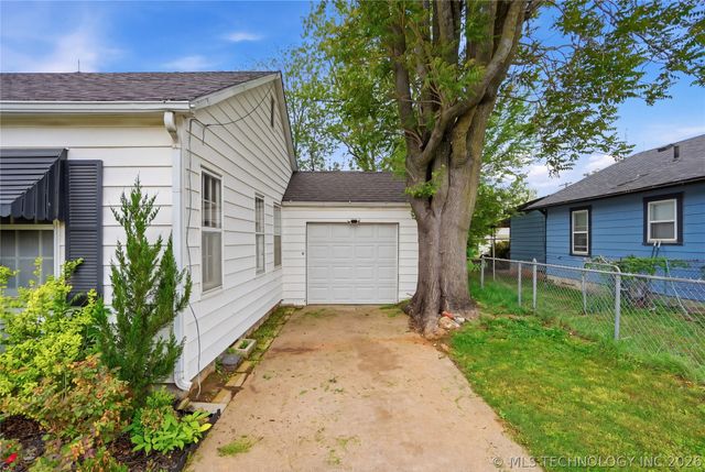 1008 N Cleveland Avenue, Sand Springs, OK 74063