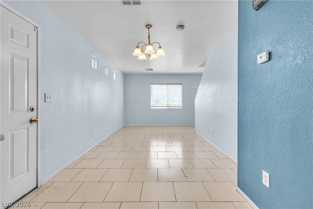 5178 Paradise Skies Avenue, Las Vegas, NV 89156