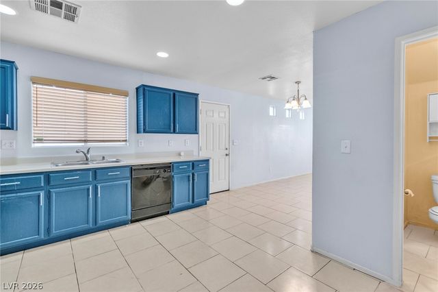5178 Paradise Skies Avenue, Las Vegas, NV 89156