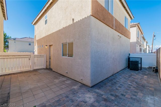 5178 Paradise Skies Avenue, Las Vegas, NV 89156