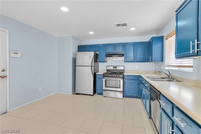 5178 Paradise Skies Avenue, Las Vegas, NV 89156