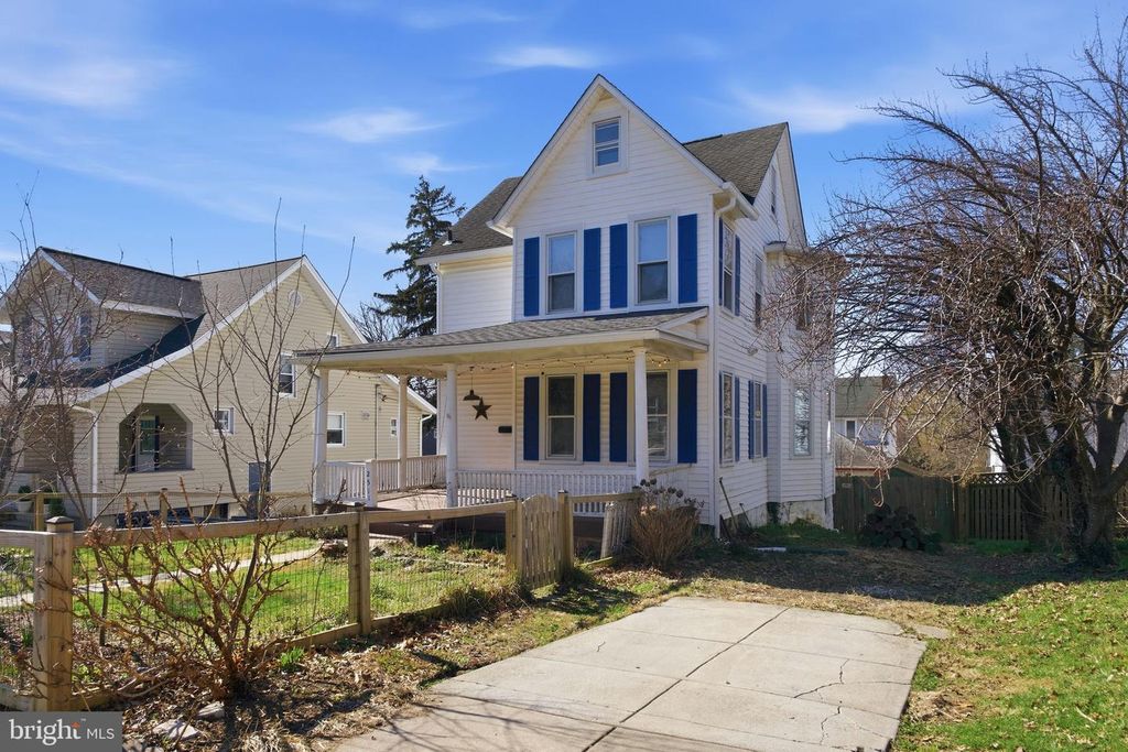 Image 1 of property listing at 2511 HERMOSA AVE, Baltimore, MD 21214