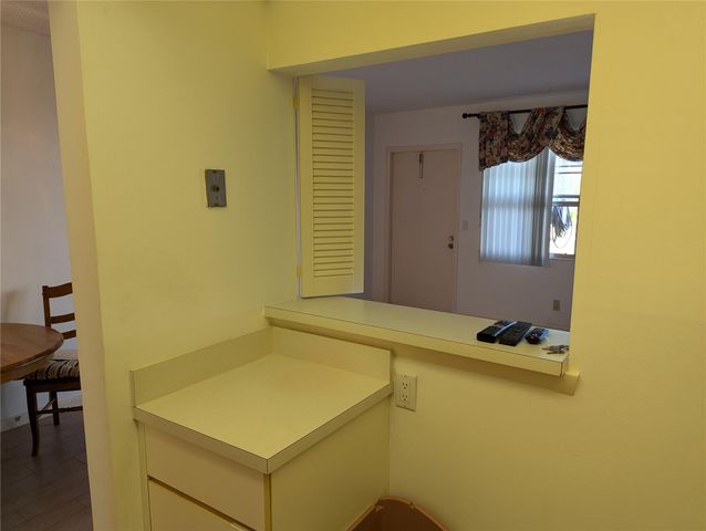 190 Oakridge M, Deerfield Beach, FL 33442