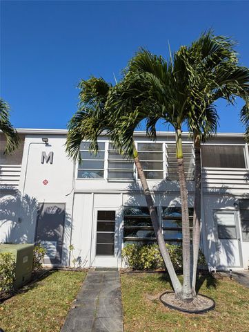 190 Oakridge M, Deerfield Beach, FL 33442