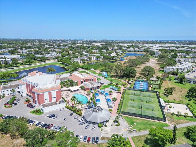 190 Oakridge M, Deerfield Beach, FL 33442