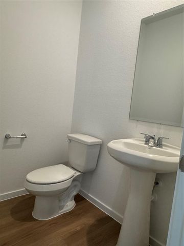 4013 Steer Stable Lane, League City, TX 77573