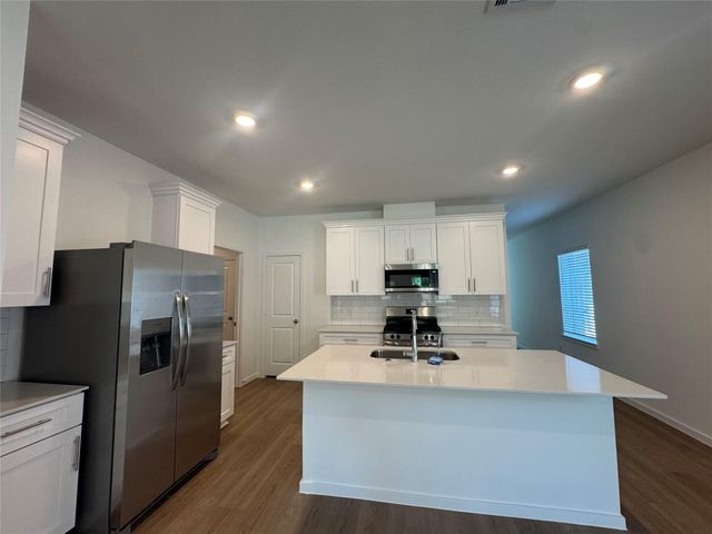 4013 Steer Stable Lane, League City, TX 77573