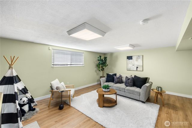 7025 S L Street, Tacoma, WA 98408