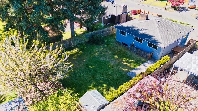 7025 S L Street, Tacoma, WA 98408