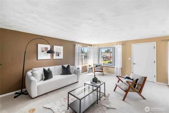 7025 S L Street, Tacoma, WA 98408