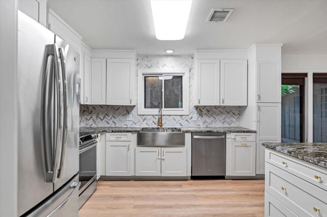 505 Jill Drive, Jonesboro, AR 72404