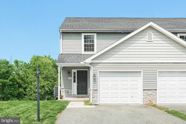 555 KENTWELL DRIVE, York, PA 17406