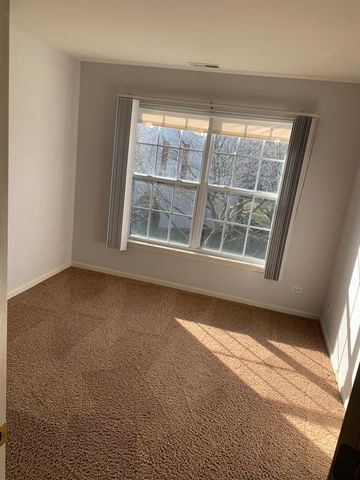 876 Stuarts Drive, St. Charles, IL 60174