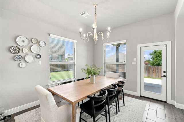 205 Canterbury Court, Midlothian, TX 76065