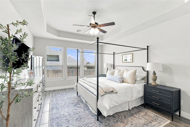 205 Canterbury Court, Midlothian, TX 76065