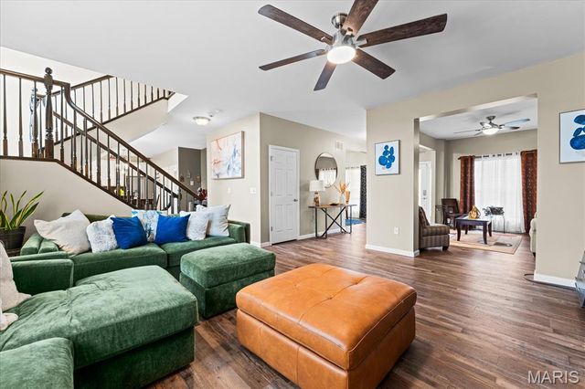 1009 Richland Park Drive, O'fallon, IL 62269