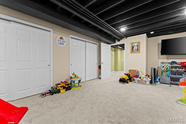 1009 Richland Park Drive, O'fallon, IL 62269